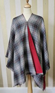 Aberlour Cape Simple but stylish, this cape is lined with plush velvet but may also be lined with premium bridal satin